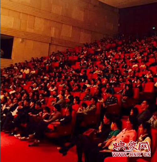 李明陽、謝怡晨鋼琴音樂會在河南藝術中心圓滿落幕 李明陽、謝怡晨鋼琴音樂會在河南藝術中心圓滿落幕