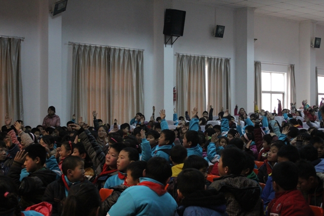 孩子們積極回應(yīng) 孩子們積極回應(yīng)