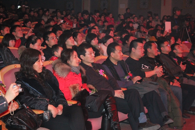 現(xiàn)場觀眾 現(xiàn)場觀眾