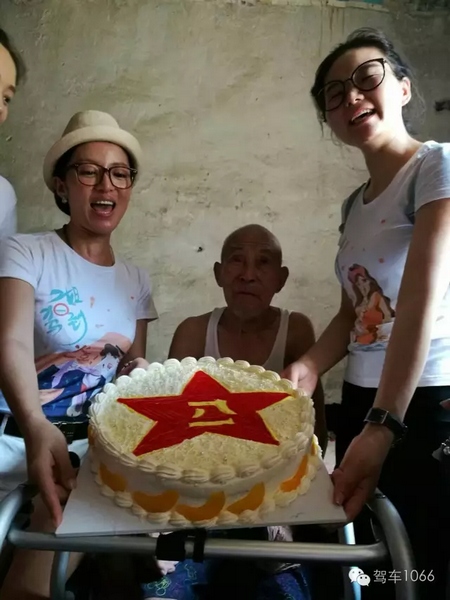 哦，老兵有譜，老兵心里敞亮著吶……