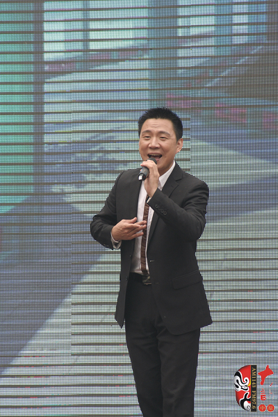 河南省著名乾旦演員、鄭州市豫劇院優秀青年演員連德志演唱豫劇《大祭樁》選段“婆母娘且息怒站在路口” 河南省著名乾旦演員、鄭州市豫劇院優秀青年演員連德志演唱豫劇《大祭樁》選段“婆母娘且息怒站在路口”