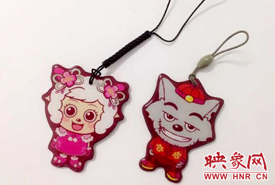 兒童節紀念卡以灰太狼和美羊羊為主題人物。