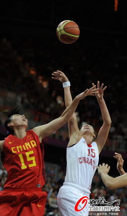 陳楠積極封蓋 陳楠積極封蓋