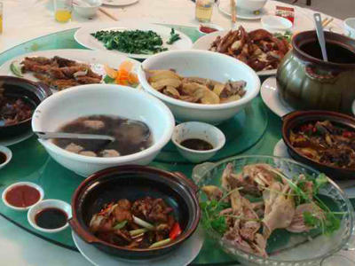 過節之后家中剩菜稍作改造變身爽口菜肴