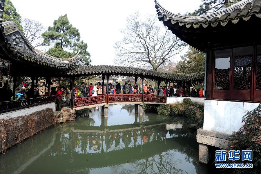 春節(jié)黃金周全國(guó)共接待游客2.03億人次同比漲15.1%