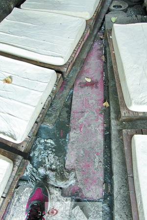 無處下腳的作坊內衛生和安全問題堪憂