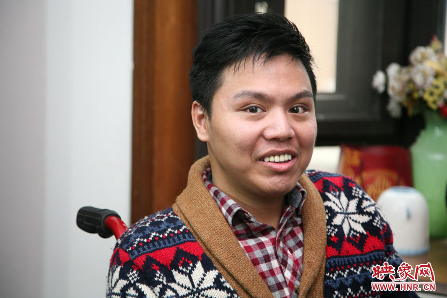 練完歌后，海龍害羞的朝著記者笑了下，說自己發揮的不好。