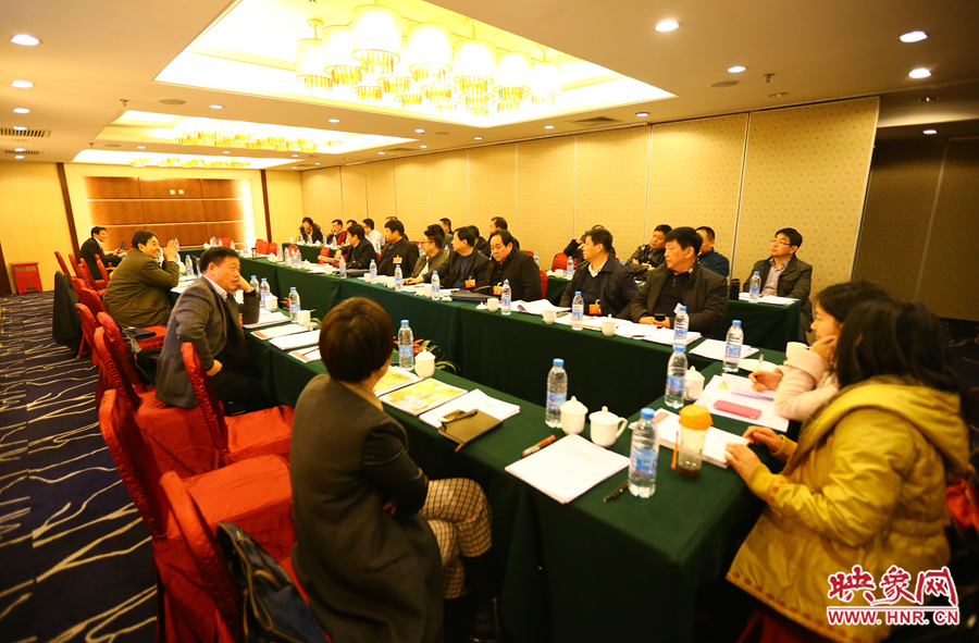 政協小組會議經濟二組討論現場 政協小組會議經濟二組討論現場