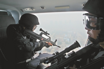 空中巡邏 空中巡邏