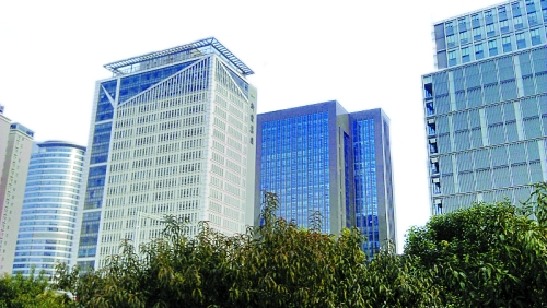 年底供地計劃近尾聲 大房企多城上演搶地戰