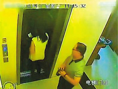 去年12月8日，“張軍嫖娼門”視頻和網(wǎng)帖在網(wǎng)上流傳。