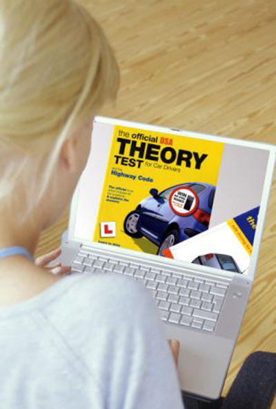 駕駛標準局的發言人稱，駕照申請通過率低證明了英國駕駛安全系數高。