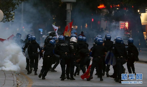 土耳其東南部抗議“伊斯蘭國”示威引發嚴重沖突