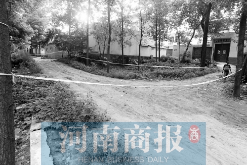 高賴孩一家三口被殺、兩人受傷，事發現場就在高家門口