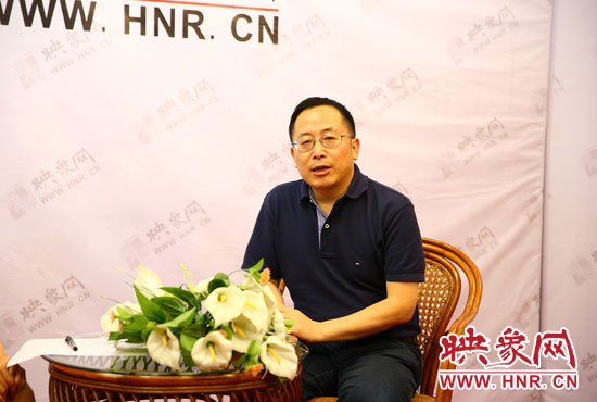 武漢大學河南招生組組長張軍亭做客映象網2014高考“名校面對面”系列視頻訪談 武漢大學河南招生組組長張軍亭做客映象網2014高考“名校面對面”系列視頻訪談