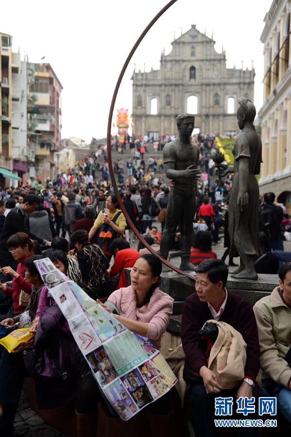 (晚報)(1)澳門春節長假現人潮 (晚報)(1)澳門春節長假現人潮