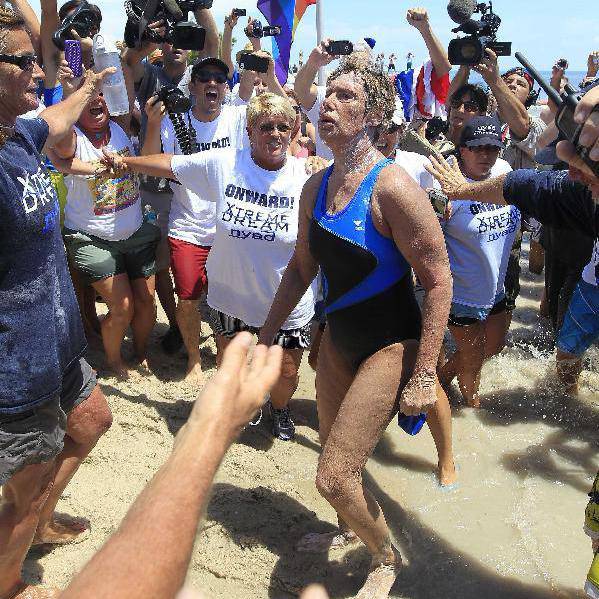 64歲游泳女將創紀錄