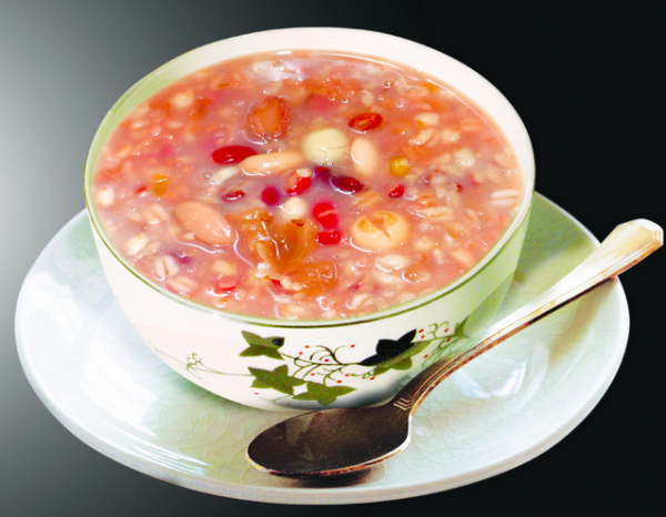 少林寺五行臘八粥明天免費喝 鄭州共11處施粥點 少林寺五行臘八粥明天免費喝 鄭州共11處施粥點