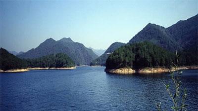 手把手教您玩轉信陽十大美景 手把手教您玩轉信陽十大美景