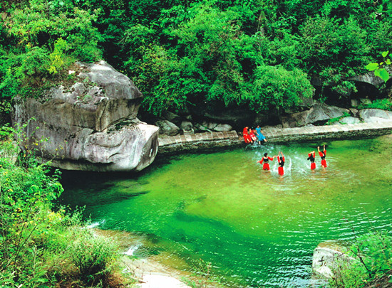 帶著萌娃暢爽夏日 感受“中原第一漂”——鸛河漂流 帶著萌娃暢爽夏日 感受“中原第一漂”——鸛河漂流