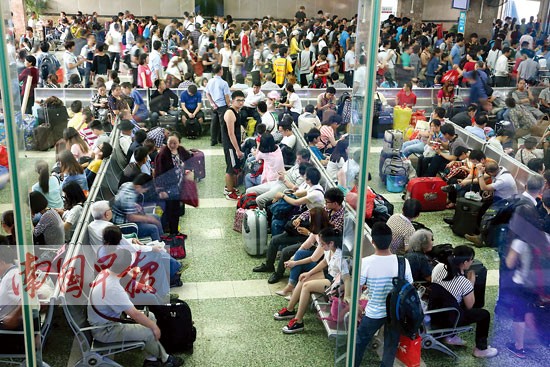 “三月三”旅游火爆 景區現客流高峰