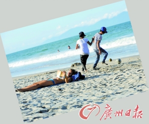 動(dòng)靜皆宜的沙灘。