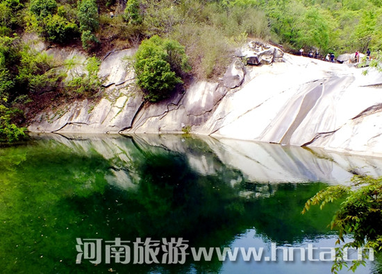 端午“惠游”西峽龍潭溝