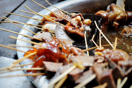 緬甸，繽紛的街邊平民小吃