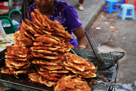緬甸，繽紛的街邊平民小吃