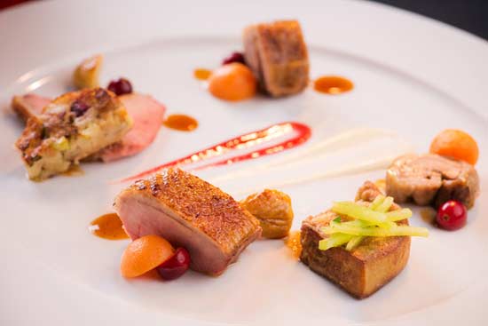 永利澳門餅房行政總廚Yoann Mathy 巧手佳節甜品 永利澳門餅房行政總廚Yoann Mathy 巧手佳節甜品