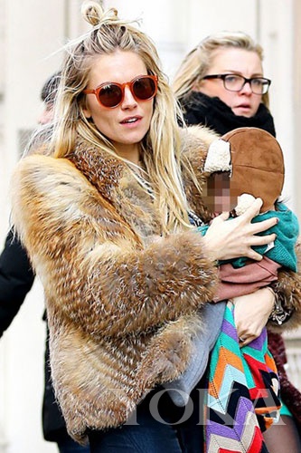 西耶娜·米勒(Sienna Miller) 西耶娜·米勒(Sienna Miller)