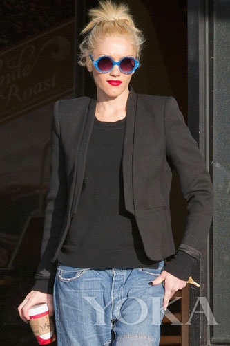 格溫·史蒂芬妮(Gwen Stefani)超炫藍(lán)框 格溫·史蒂芬妮(Gwen Stefani)超炫藍(lán)框