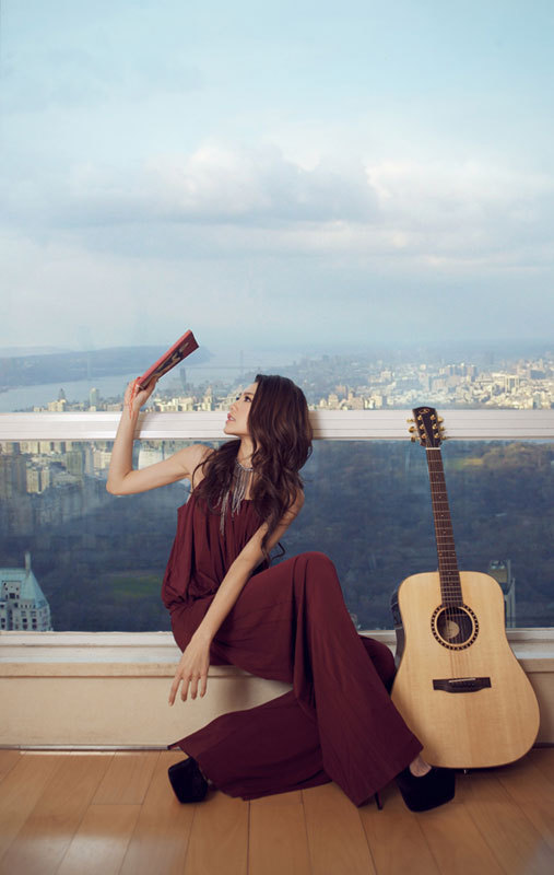 周秀娜美妝寫真迷人女人味 周秀娜美妝寫真迷人女人味