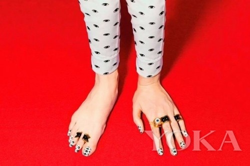 明星喜新厭舊 棄虎頭搶穿獨眼衛衣(7)