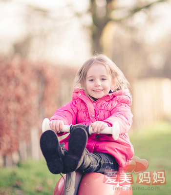  家長過度保護(hù) 孩子的獨(dú)立性會(huì)變差