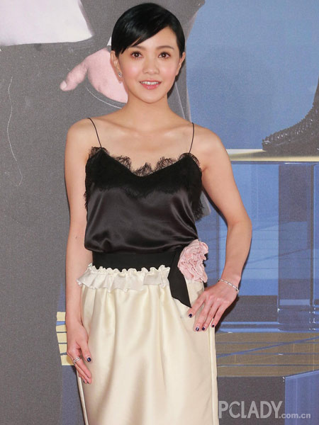 金像獎紅毯珠寶暗戰 趙薇楊千嬅阿Sa千萬行頭誰最貴