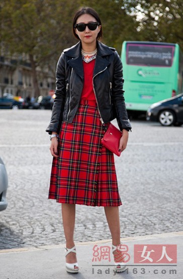 經典紅黑配超洋氣 經典紅黑配超洋氣