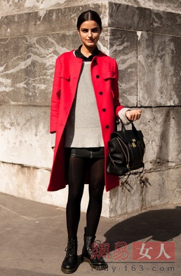 經典紅黑配超洋氣 經典紅黑配超洋氣