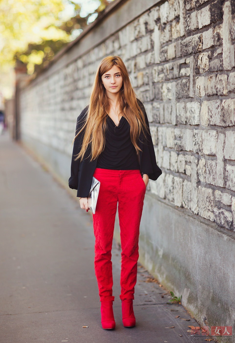 經典紅黑配超洋氣 經典紅黑配超洋氣