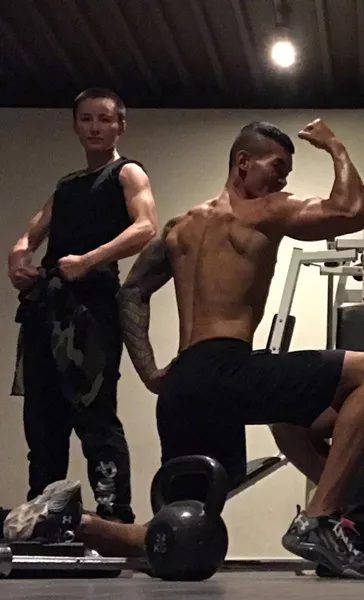 女演員為拍《紅海》10月沒(méi)來(lái)大姨媽 醫(yī)生捏把汗