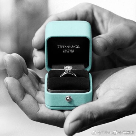 張馨予的婚紗成了淘寶爆款，知道價(jià)格后讓人大跌眼鏡！