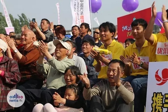 看你們的表情就知道，你們在想，再來一段！