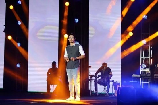 王騰霄《南山南》 王騰霄《南山南》