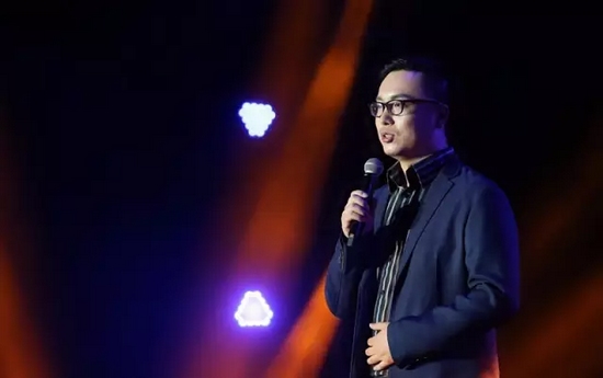 曉宇《耶利亞女郎》 曉宇《耶利亞女郎》