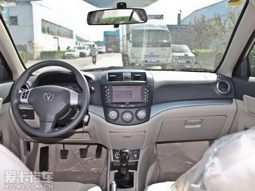 長安乘用2012款悅翔V5 長安乘用2012款悅翔V5