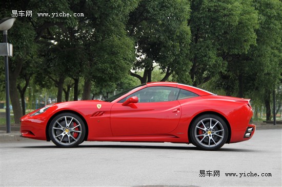 法拉利現款California 法拉利現款California