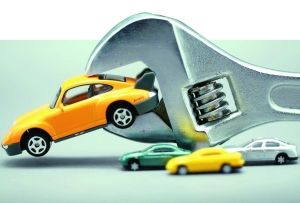 國慶節(jié)起，由國家質(zhì)檢總局發(fā)布的《家用汽車產(chǎn)品修理、更換、退貨責(zé)任規(guī)定》(簡稱汽車“三包”)將正式實施。不少業(yè)內(nèi)人士表示，汽車“三包”政策的落實，二手車市場或?qū)⒌靡浴跋磁啤薄? oldsrc=