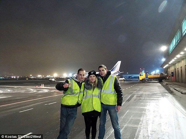 俄羅斯青年夜?jié)摍C場 進出跑道無人發(fā)現 俄羅斯青年夜?jié)摍C場 進出跑道無人發(fā)現