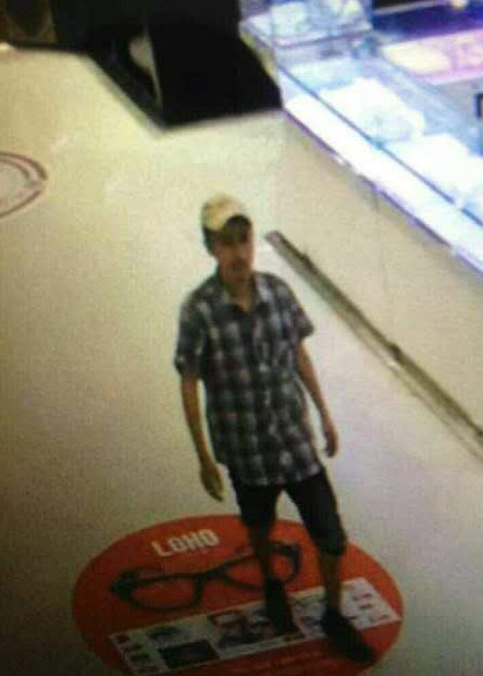 廣東:女店員舉報小偷慘遭割喉現場 廣東:女店員舉報小偷慘遭割喉現場