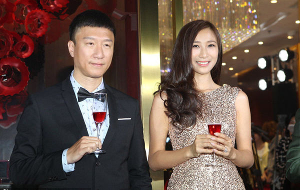 圖為孫紅雷、王駿迪夫婦。